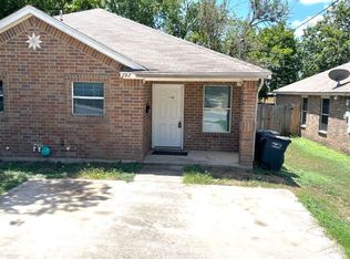 2912 Ennis Ave, Fort Worth, TX 76111