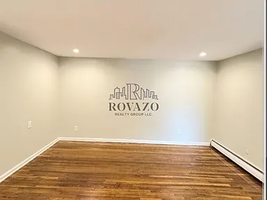 111 Lincoln Ave #20B — photo 3 of 5
