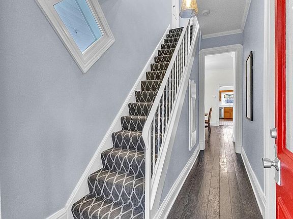 3rd image of 3339 Hill Rd