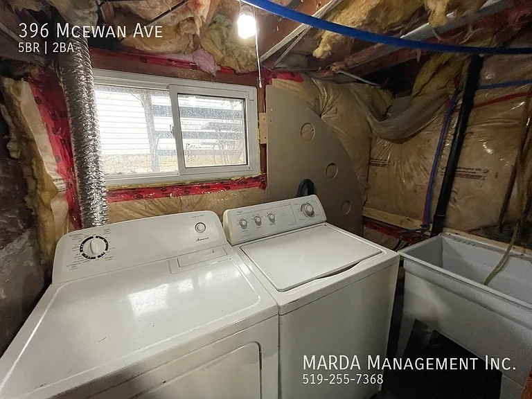 396 McEwan Ave — Photo 32