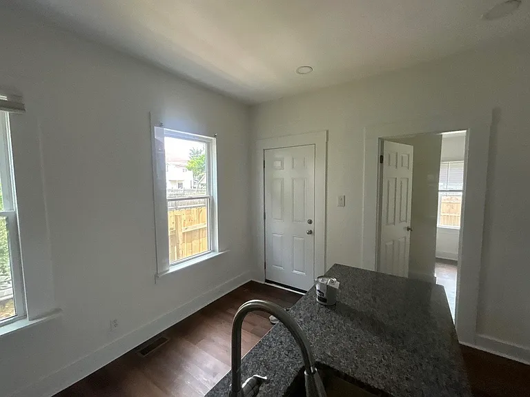 155 E Woodrow Ave — Photo 5