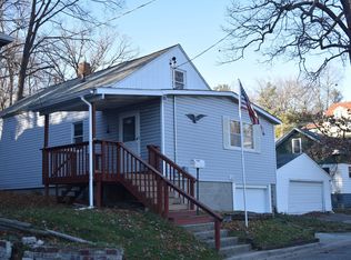323 Marcella Ave NW, Grand Rapids, MI 49504