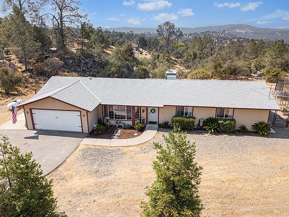 4th image of 43422 W Revis Ln