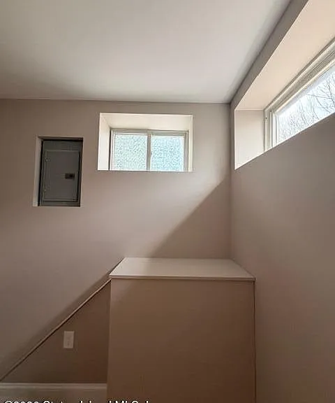 47 Arcadia Pl — Photo 16