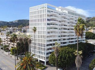 7135 Hollywood Blvd APT 210, Los Angeles, CA 90046