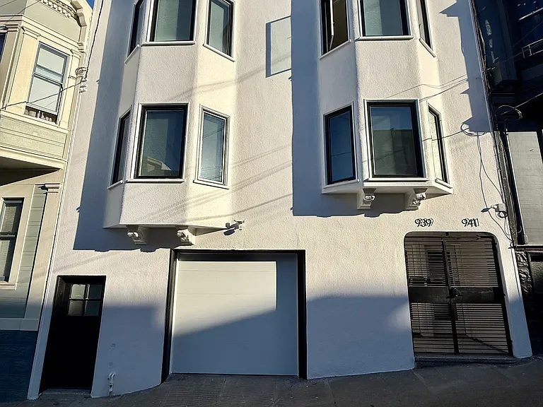 941 Greenwich St #939 — Photo 2