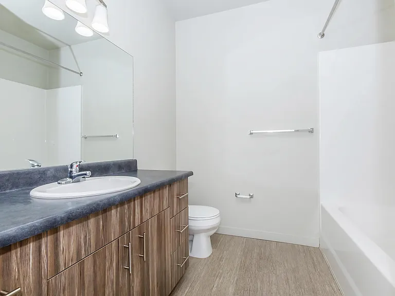 Thai Binh Apartments — Photo 60