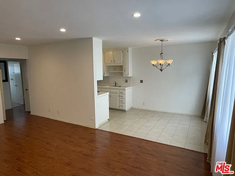1400 N Fairfax Ave — Photo 31