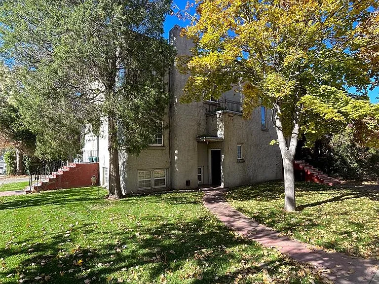 Halliday 654 E. — Photo 4