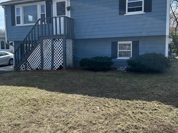 225 Westminster Rd, Weymouth, MA 02189