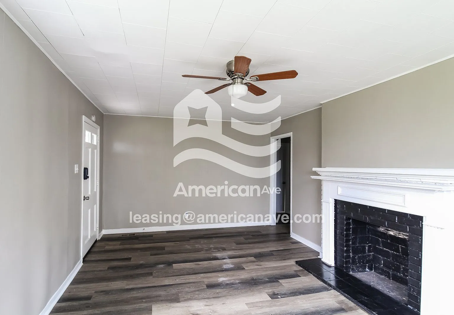 3 bed, 1.0 bath, 800 sqft, $897 — Photo 3