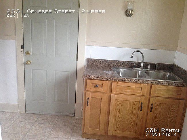 1st image of 2531 Genesee St Uppr 2-