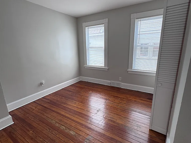 111 Smith St — Photo 20