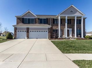 203 Knollhaven Trl, O'Fallon, IL 62269