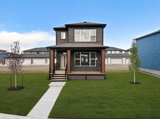 83 NE Wolf Hollow Rise SE, Calgary, AB T2X 4M8