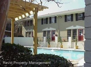 2670 Central Ter, Memphis, TN 38111