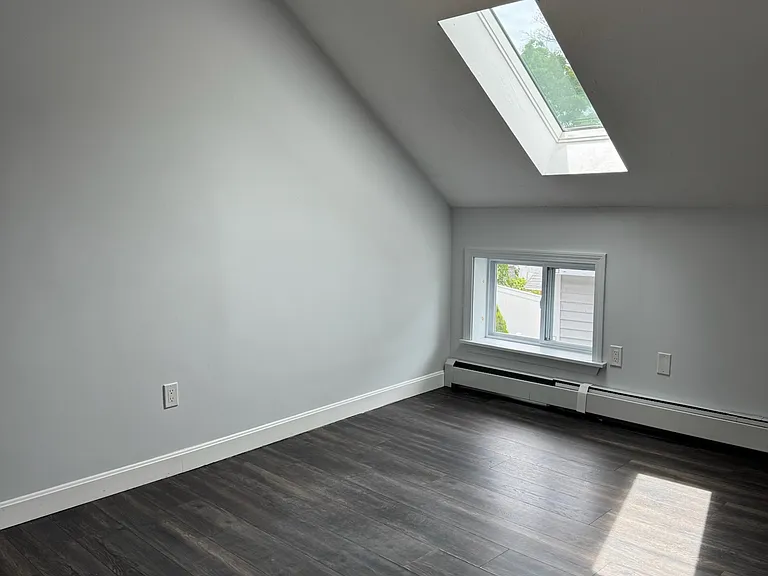 155 Boston St #3 — Photo 11