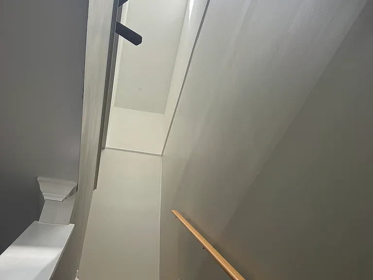 190 Tomlinson Ave #3 — Photo 4