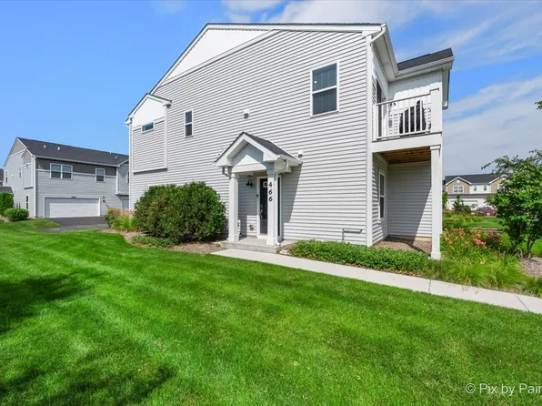 466 Comstock Rd, South Elgin, IL 60177