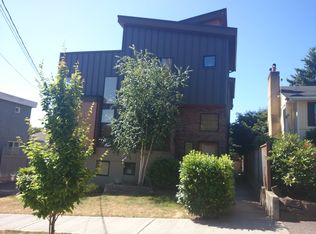 2311 W Crockett St, Seattle, WA 98199