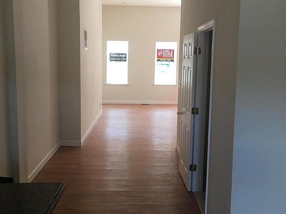 4th image of 422 E Lafayette Ave