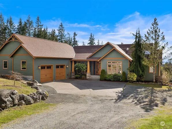 5110 Tuition Place, Freeland, WA 98249