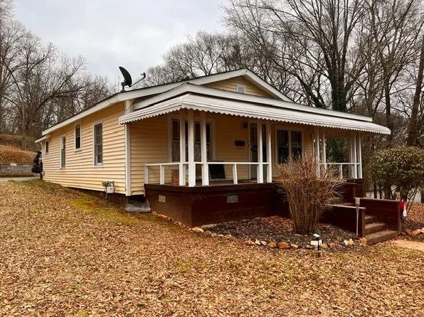 121 Roosevelt St, Cartersville, GA 30120
