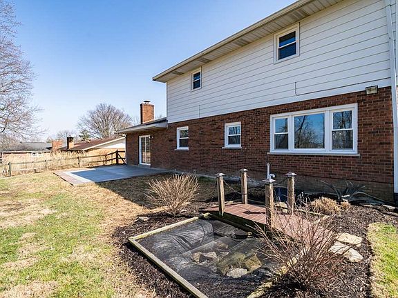 5th image of 114 Vernon Dr