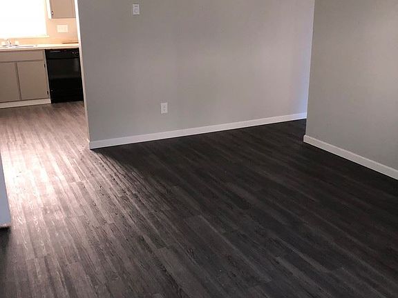 3rd image of 490 S River Ave APT B