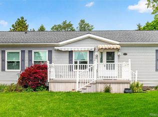 12239 Maple Creek Ct, South Lyon, MI 48178