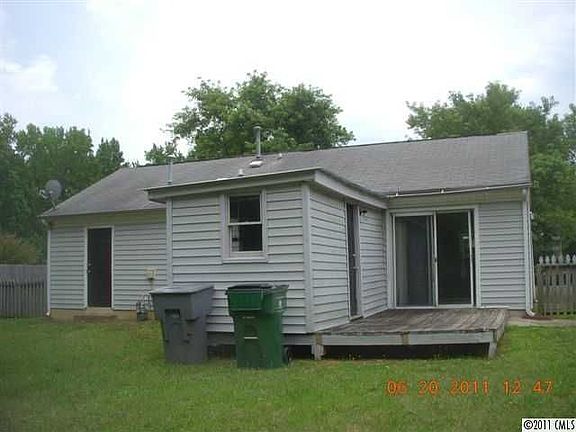 2nd image of 6628 Woodwedge Dr