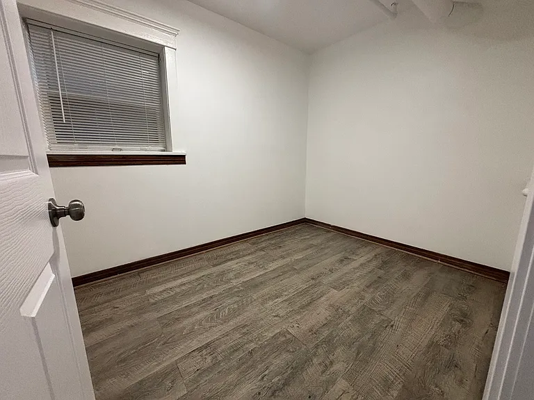 1058 N Kedzie Ave #G — Photo 9