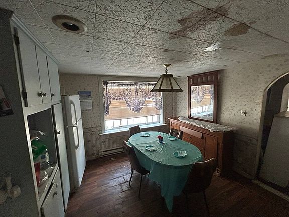 5th image of 116 Morgan St