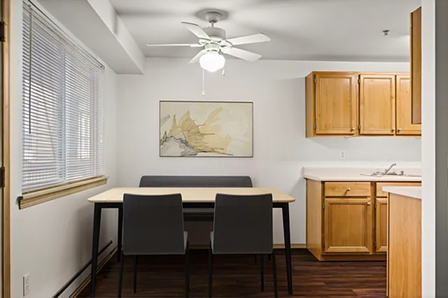 Explore Villas at Lawrence
