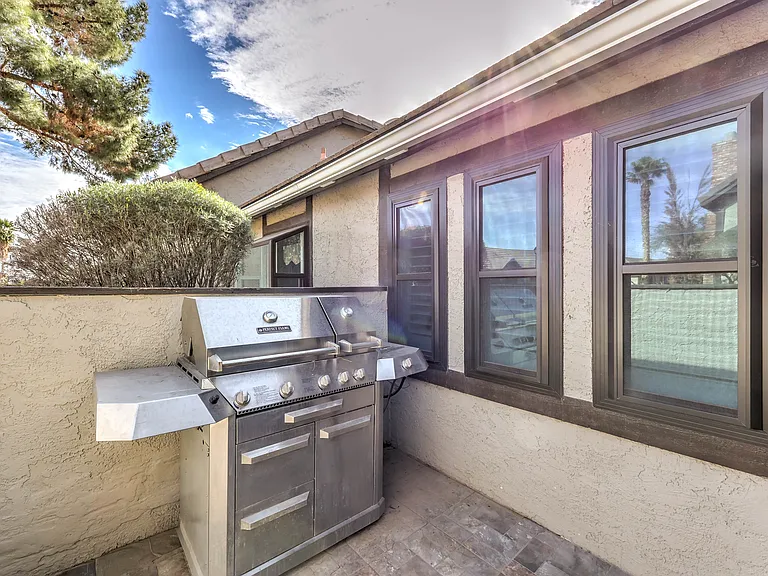 3953 Landsdown Pl — Photo 18