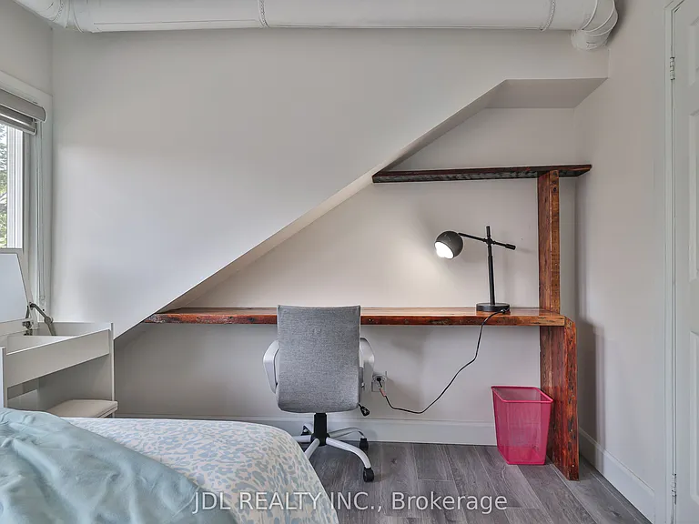 5 Sorauren Ave #7 — Photo 3