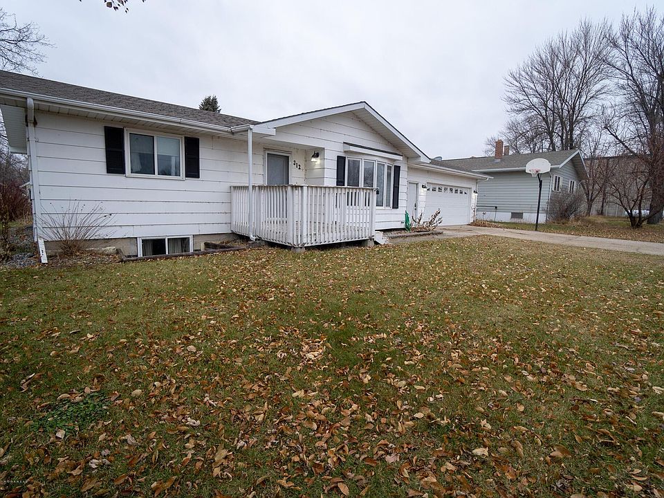 312 3rd Ave E, Halstad, MN 56548 Zillow