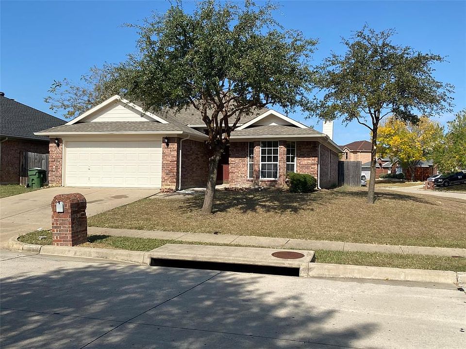 1st image of 405 Flushing Quail Dr