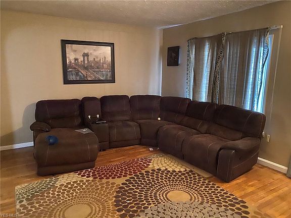 4th image of 9312 Bohning Dr