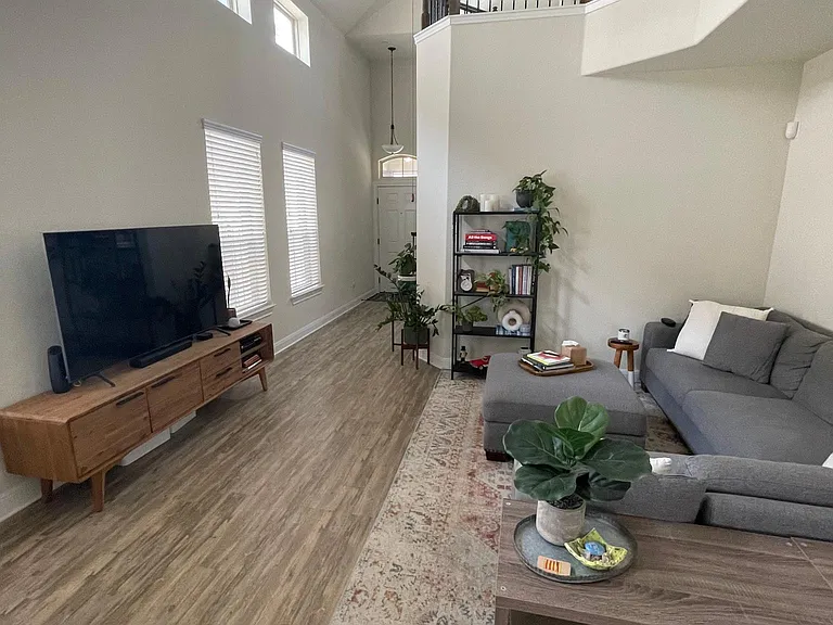 3240 E Whitestone Blvd #81 — Photo 7