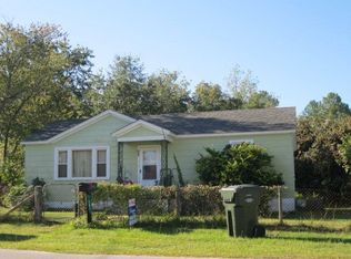401 Gordon St, Glennville, GA 30427