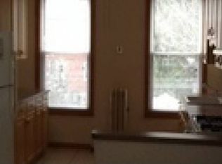 122 E 3rd St, Brooklyn, NY 11218