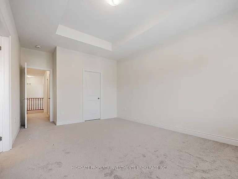 71 Donald Ficht Cres — Photo 20