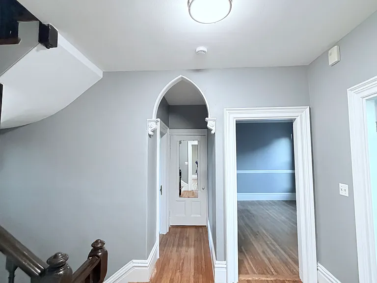 14 Mayfair St #2 — Photo 8