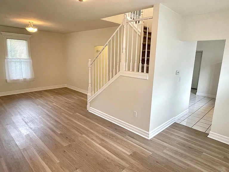 3624 N Albina Ave — Photo 3