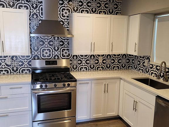 2nd image of 621 Cascade Ln