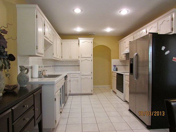 4th image of 2308 Norma Dr #37