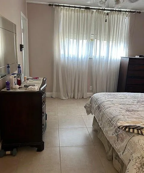 2801 Somerset Dr #209 — Photo 15