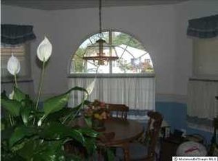 4 Stockport Dr, Toms River, NJ 08757