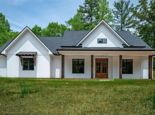 141 Knox Landing Dr, Seneca, SC 29672